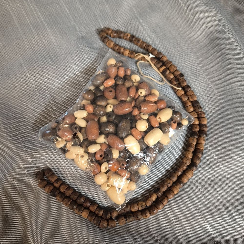Wooden Beads Crafting Macrame Jewelry Making Mixed Lot - Picture 2 of 7
